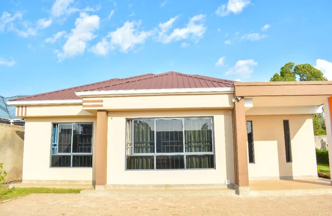 LANET MODERN 3 BEDROOM 